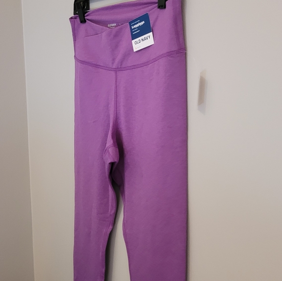 NWT Old Navy PETITE Extra High-Waisted CloudComfy 7/8 Leggings - Picture 6 of 9